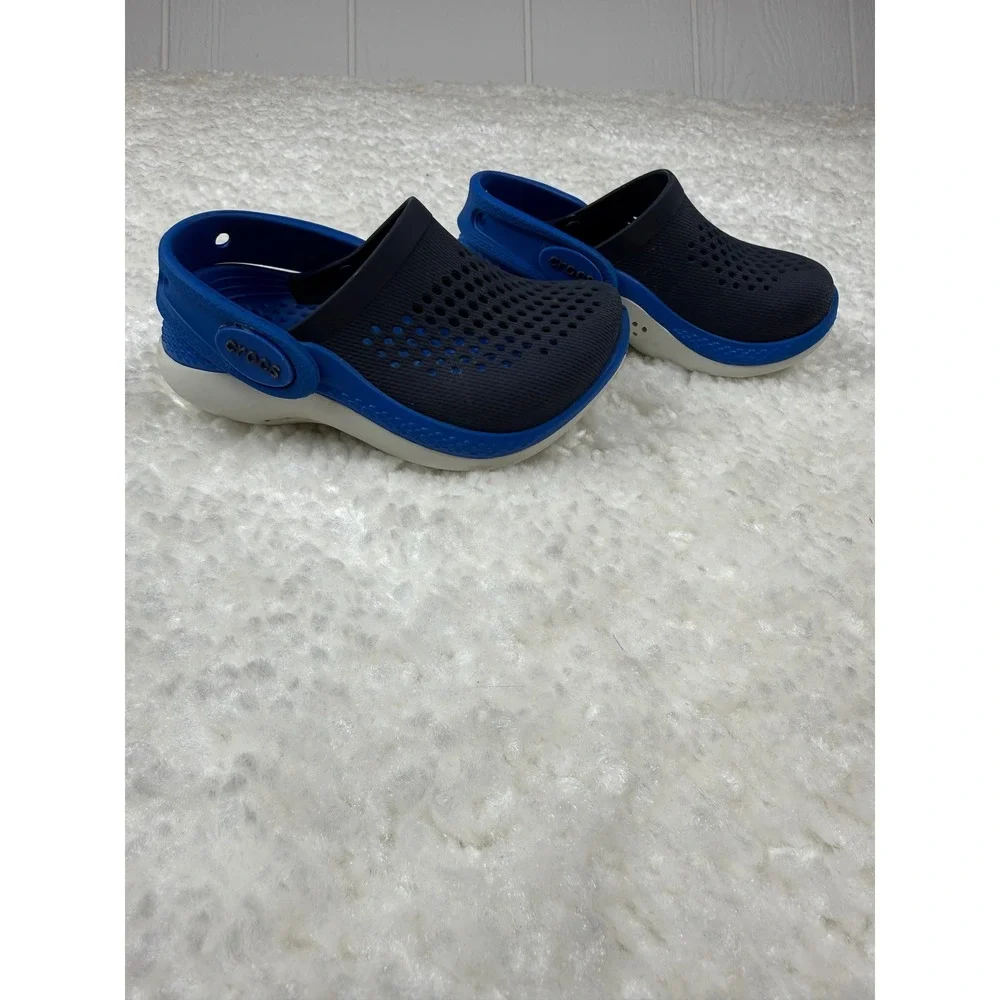 Crocs LiteRide Clog Kids Size C6 Blue Navy Slip On‎ Comfort Water Shoes Vacation